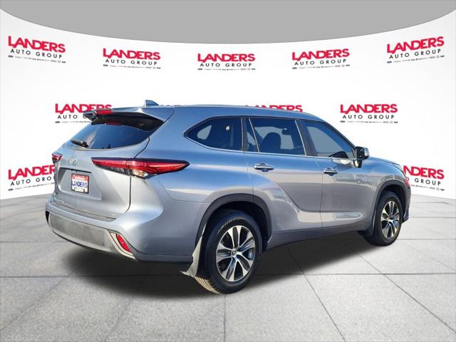 2023 Toyota Highlander XLE 2023 Toyota Highlander XLE