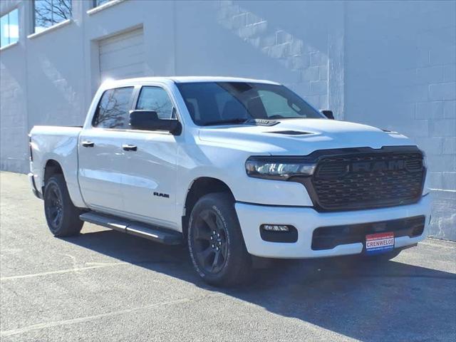 2026 RAM Ram 1500 RAM 1500 EXPRESS CREW CAB 4X4 57 BOX