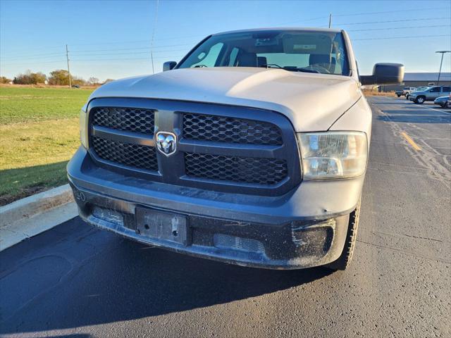 2019 RAM 1500 Classic Tradesman Quad Cab 4x4 64 Box 2019 RAM 1500 Classic Tradesman Quad Cab 4x4 64 Box