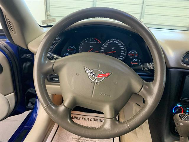 2004 Chevrolet Corvette 2dr Convertible