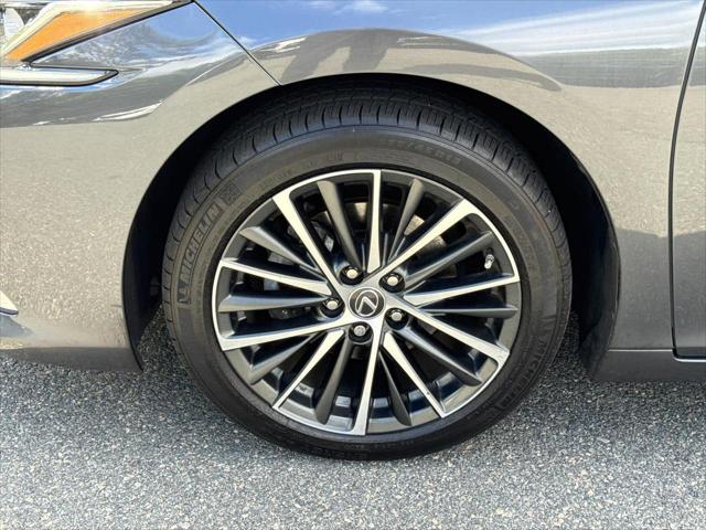 2023 Lexus ES 350 Unknown