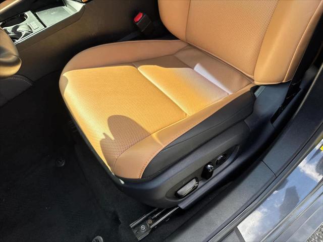 2023 Lexus ES 350 Unknown