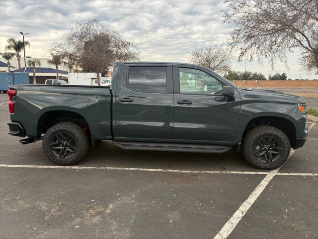 2026 Chevrolet Silverado 1500 4WD Crew Cab Short Bed Custom Trail Boss