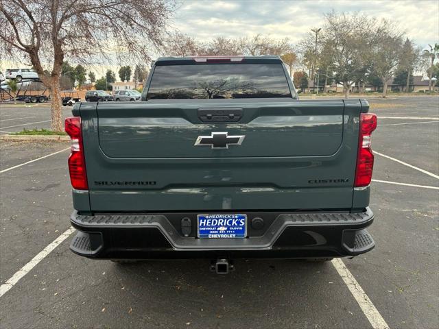 2026 Chevrolet Silverado 1500 4WD Crew Cab Short Bed Custom Trail Boss