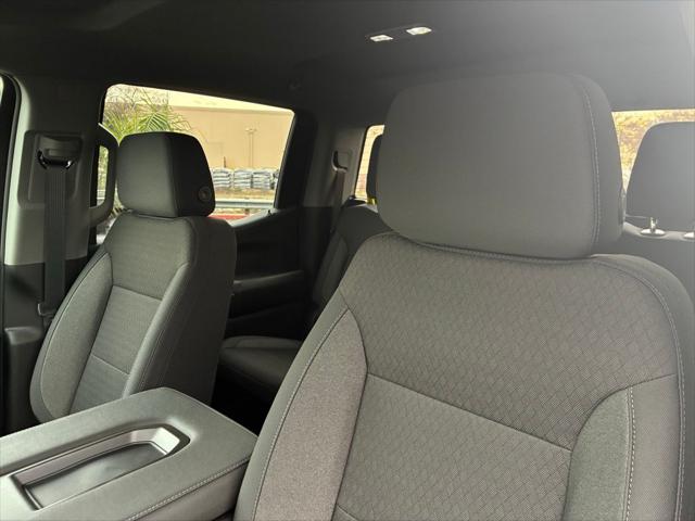 2026 Chevrolet Silverado 1500 4WD Crew Cab Short Bed Custom Trail Boss