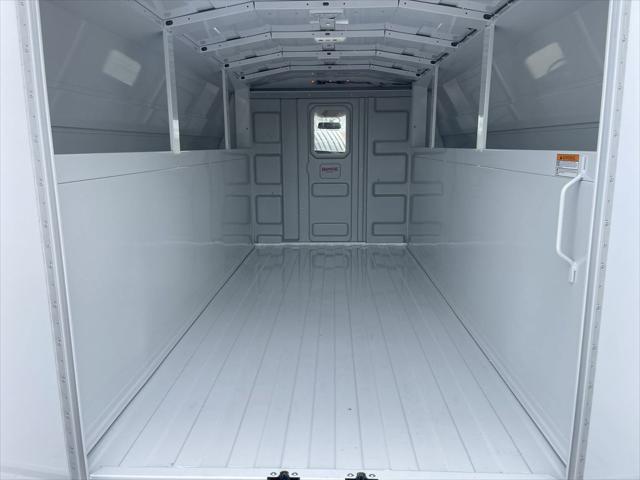 2025 GMC Savana Cutaway Work Van