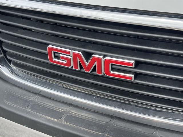 2025 GMC Savana Cutaway Work Van
