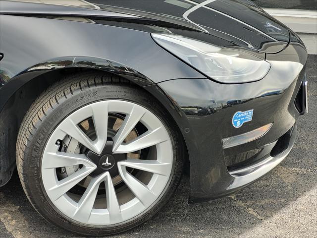 2021 Tesla Model 3 Standard Range Plus Rear-Wheel Drive