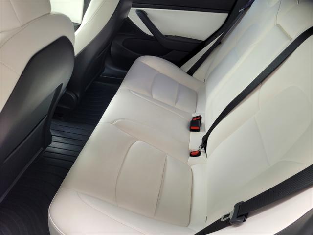 2021 Tesla Model 3 Standard Range Plus Rear-Wheel Drive