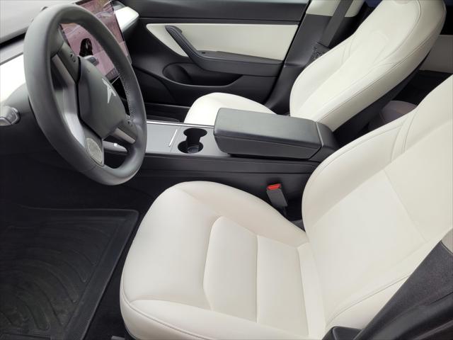 2021 Tesla Model 3 Standard Range Plus Rear-Wheel Drive