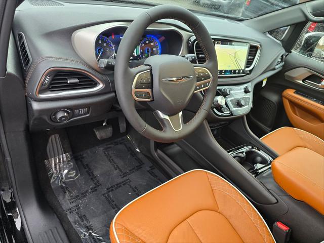 2026 Chrysler Pacifica Pinnacle AWD