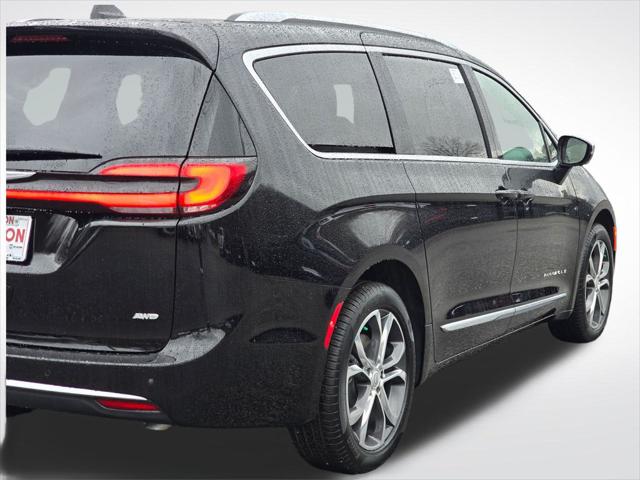 2026 Chrysler Pacifica Pinnacle AWD