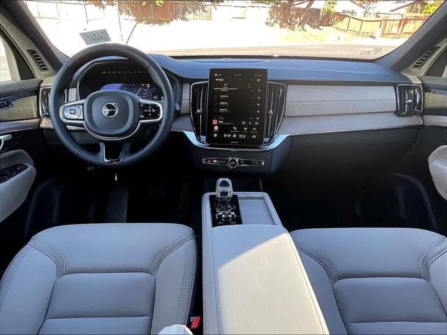 2026 Volvo XC90 Plus, B6 AWD Gas (mild hybrid), Gasoline, Bright, 7 Seats
