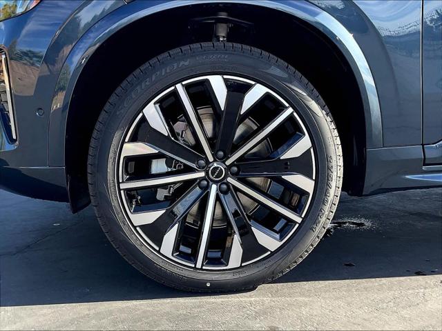 2026 Volvo XC90 Plus, B6 AWD Gas (mild hybrid), Gasoline, Bright, 7 Seats
