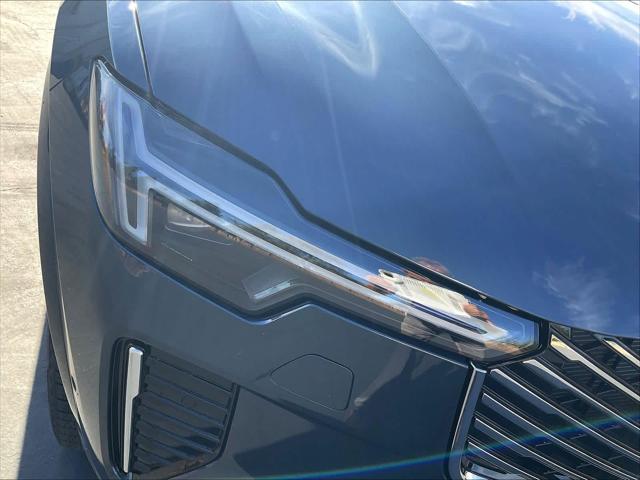 2026 Volvo XC90 Plus, B6 AWD Gas (mild hybrid), Gasoline, Bright, 7 Seats