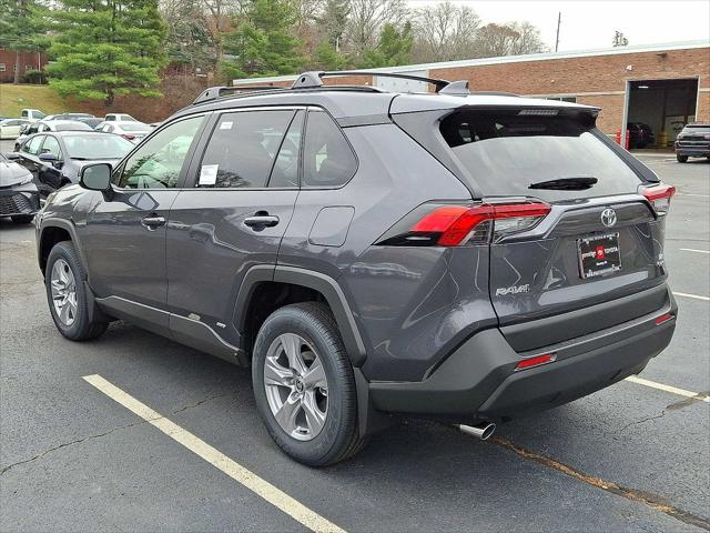 2025 Toyota RAV4 Hybrid LE