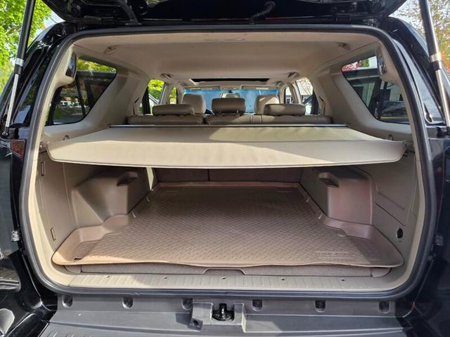 2005 Toyota 4Runner SR5 / V6 / 4X4 / DIFFERENTIAL LOCKER / LEATHER