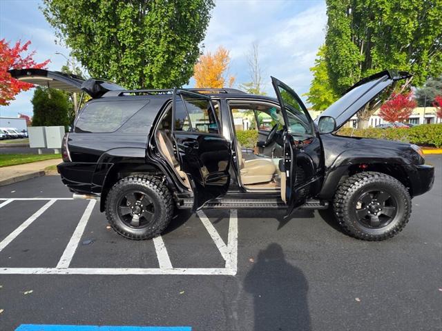 2005 Toyota 4Runner SR5 / V6 / 4X4 / DIFFERENTIAL LOCKER / LEATHER