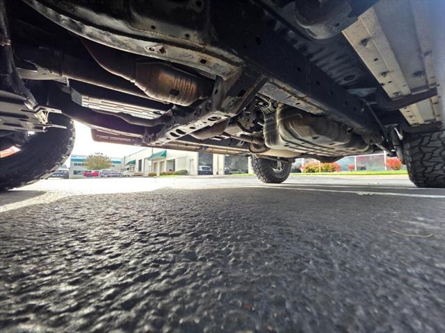 2005 Toyota 4Runner SR5 / V6 / 4X4 / DIFFERENTIAL LOCKER / LEATHER