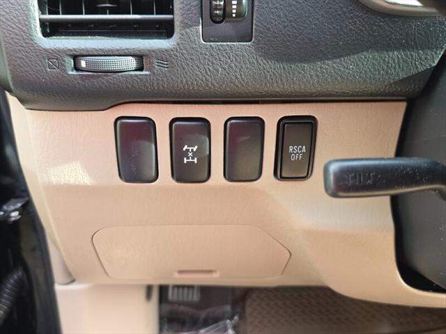 2005 Toyota 4Runner SR5 / V6 / 4X4 / DIFFERENTIAL LOCKER / LEATHER