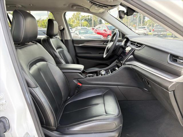 2023 Jeep Grand Cherokee L Limited 4x4