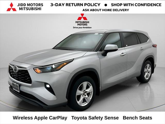 2024 Toyota Highlander LE for sale in Des Plaines, IL