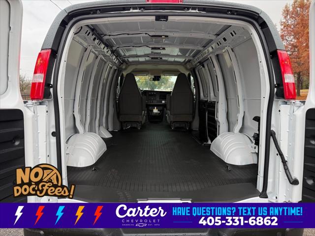 2025 Chevrolet Express Cargo Van RWD 2500 Regular Wheelbase WT