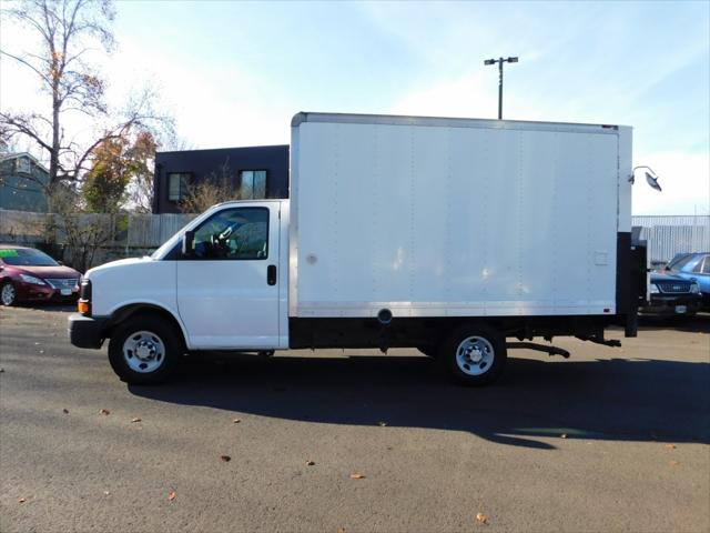 2014 Chevrolet Express Cutaway 3500