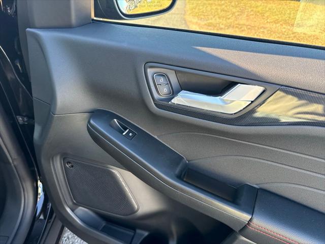2026 Ford Escape ST-Line Select