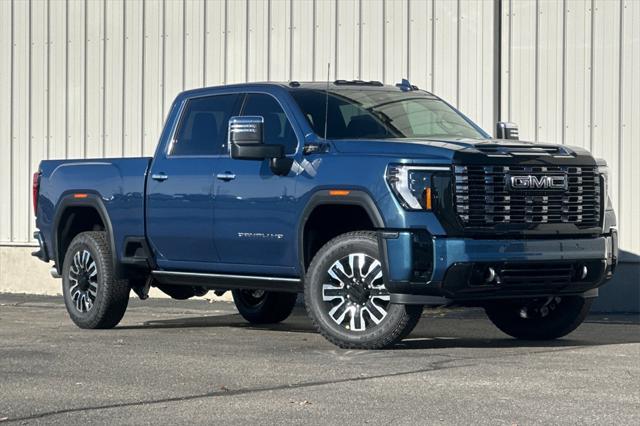 2026 GMC Sierra 2500HD Crew Cab, Standard Bed, Denali Ultimate, 4WD