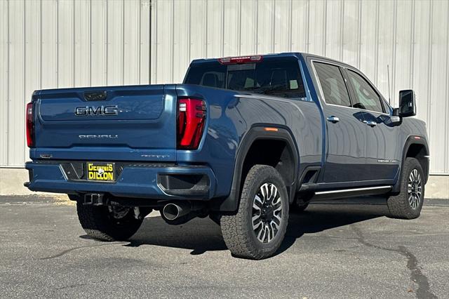 2026 GMC Sierra 2500HD Crew Cab, Standard Bed, Denali Ultimate, 4WD