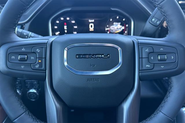 2026 GMC Sierra 2500HD Crew Cab, Standard Bed, Denali Ultimate, 4WD