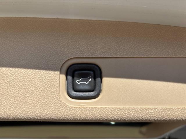 2011 GMC Yukon SLT