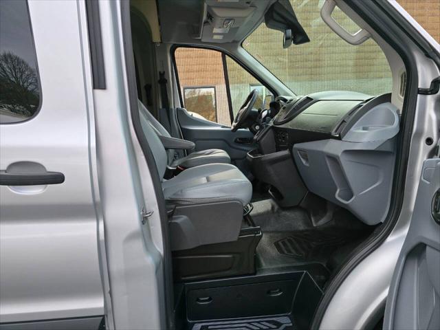 2015 Ford Transit 250 3dr LWB Medium Roof Cargo Van w/Sliding Passenger Side Door
