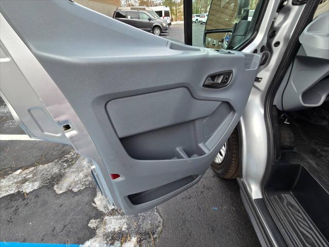 2015 Ford Transit 250 3dr LWB Medium Roof Cargo Van w/Sliding Passenger Side Door