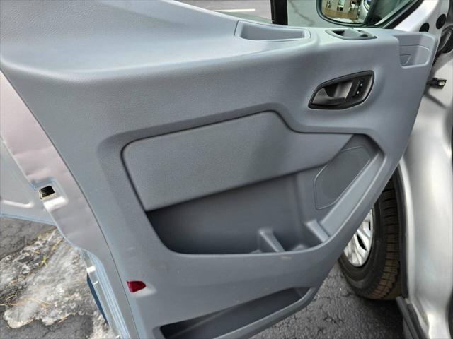 2015 Ford Transit 250 3dr LWB Medium Roof Cargo Van w/Sliding Passenger Side Door