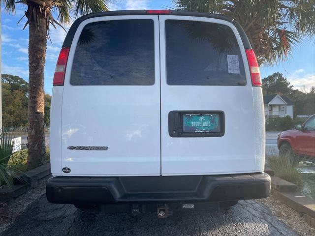 2016 Chevrolet Express LS