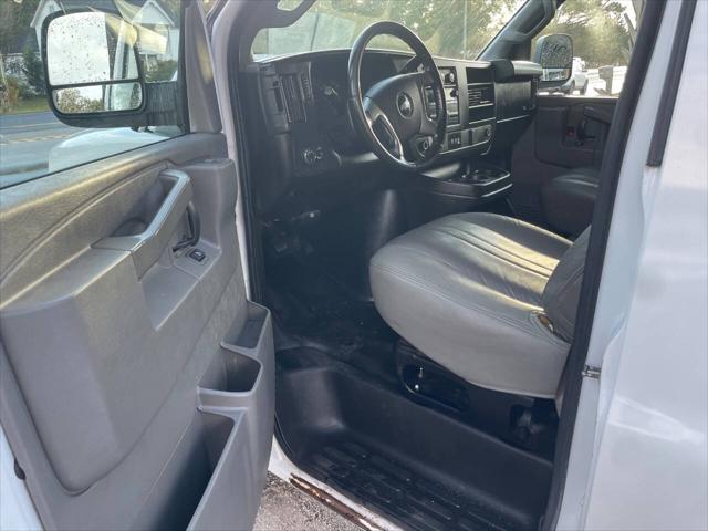 2016 Chevrolet Express LS