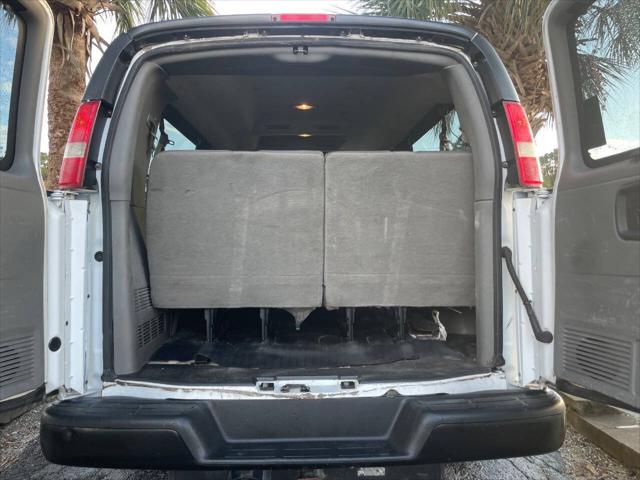 2016 Chevrolet Express LS