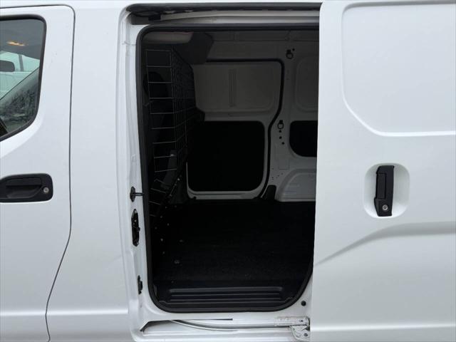 2021 Nissan NV200 Compact Cargo SV Xtronic CVT