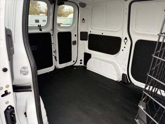 2021 Nissan NV200 Compact Cargo SV Xtronic CVT