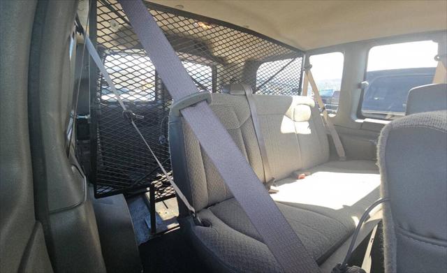 2020 Chevrolet Express Passenger RWD 3500 Regular Wheelbase LT