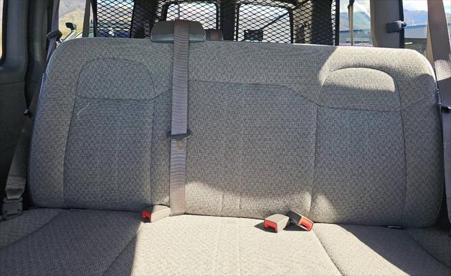 2020 Chevrolet Express Passenger RWD 3500 Regular Wheelbase LT