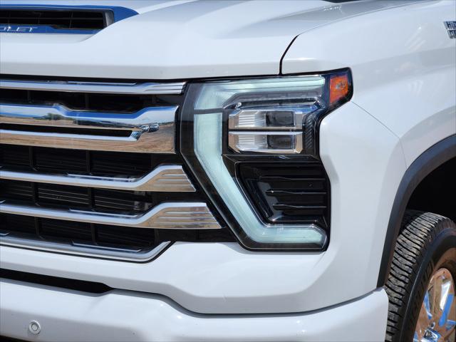 2024 Chevrolet Silverado 3500HD 4WD Crew Cab Standard Bed High Country