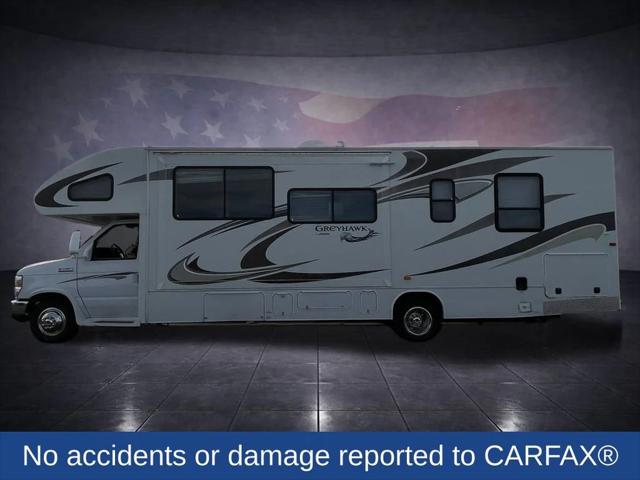 2013 Ford E-450 Cutaway Base