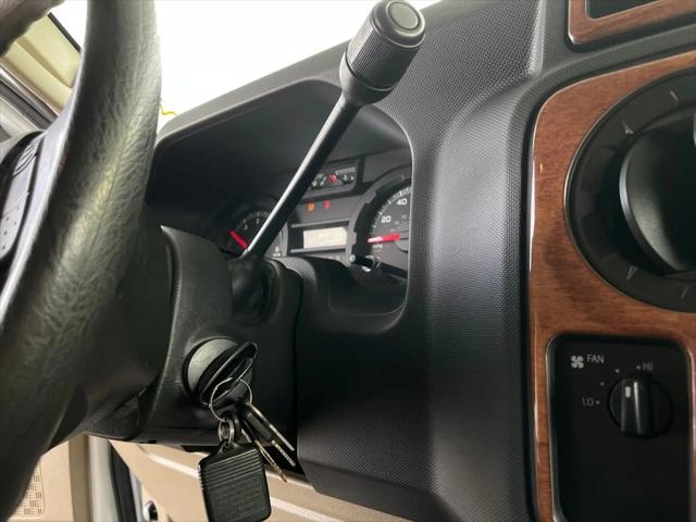2013 Ford E-450 Cutaway Base