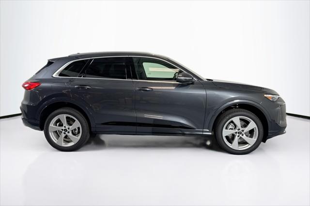 2025 Audi Q5 Premium Plus TFSI quattro S tronic