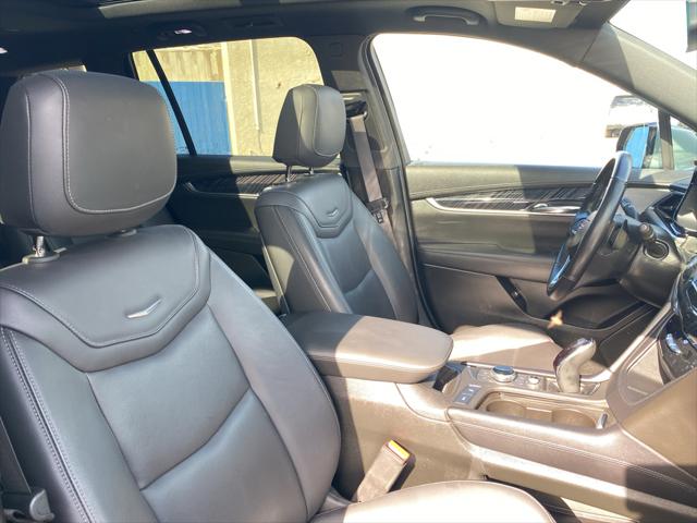 2025 Cadillac XT6 FWD Premium Luxury