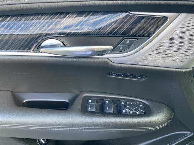 2025 Cadillac XT6 FWD Premium Luxury