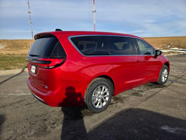 2026 Chrysler Pacifica PACIFICA LIMITED AWD